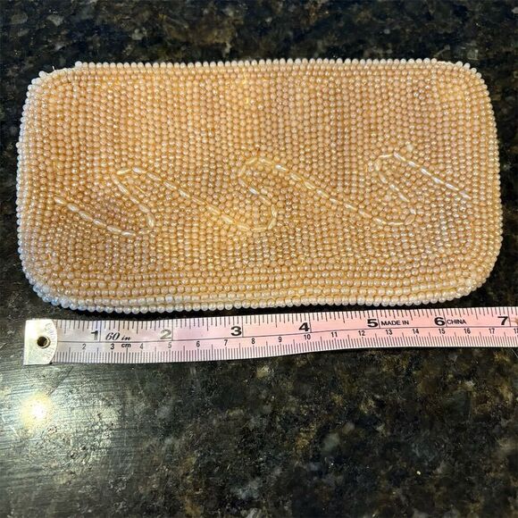 Vintage Vintage Beaded Clutch Purse Multicolor Cream Handcrafted Elegant - Picture 1 of 3